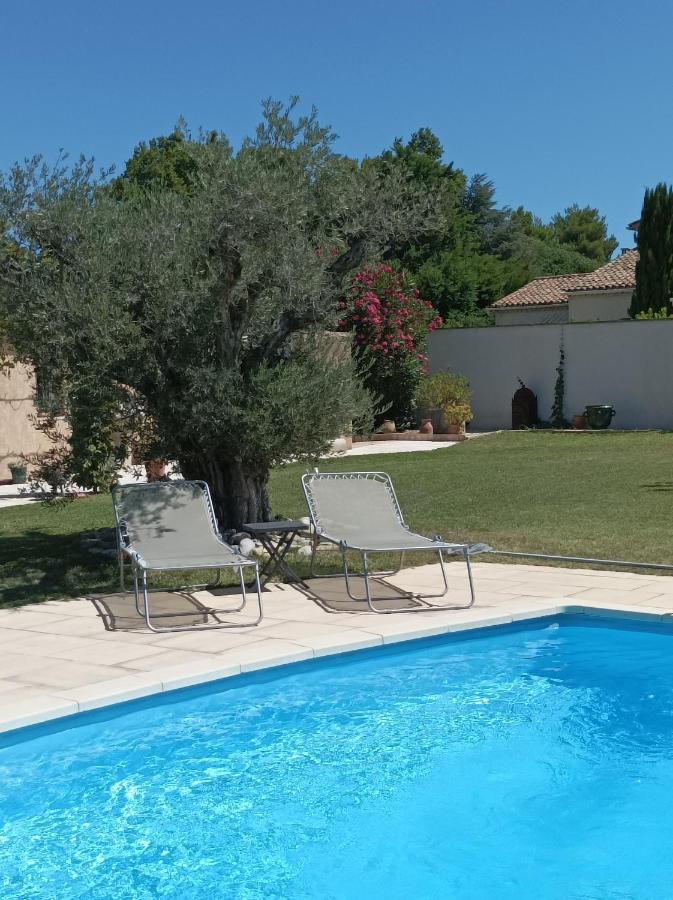 Chambre D'Hote Au Coeur Des Alpilles Mouries Εξωτερικό φωτογραφία